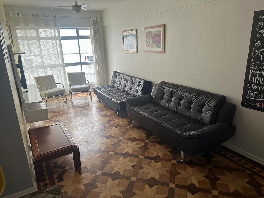 Apto A 250m Da Enseada * Guaruja